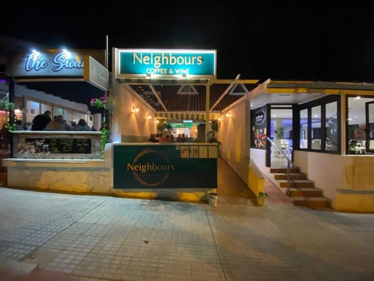 Neighbours Coffee and Real Food 5 1 768x576