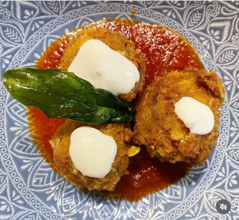 El Jardin De La Abuela Image 4 768x707