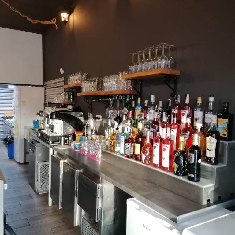 Factory 33 Image 1 768x768