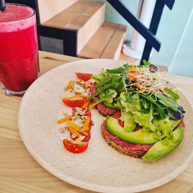 Neighbours Coffee and Real Food 6 768x768