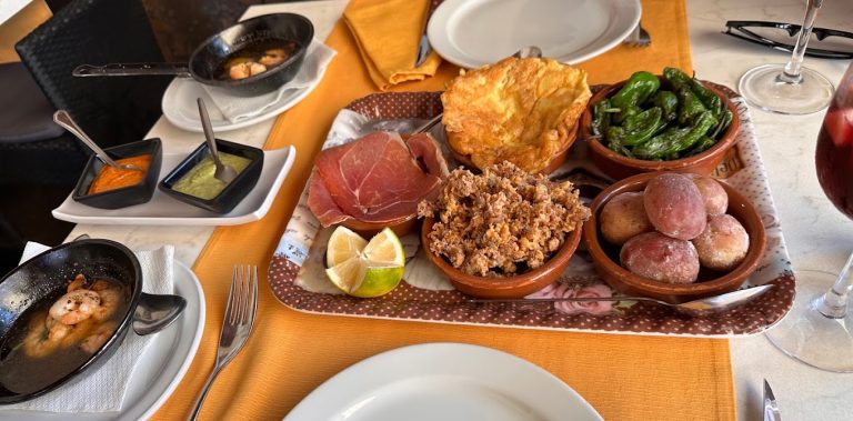 Restaurante Pizzeria Colala 5 768x379