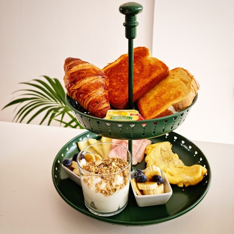 Titi Cafeteria Pasteleria 1 768x768