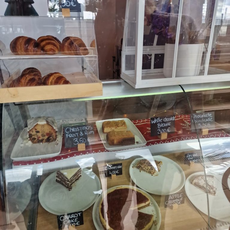 Titi Cafeteria Pasteleria 12 768x768